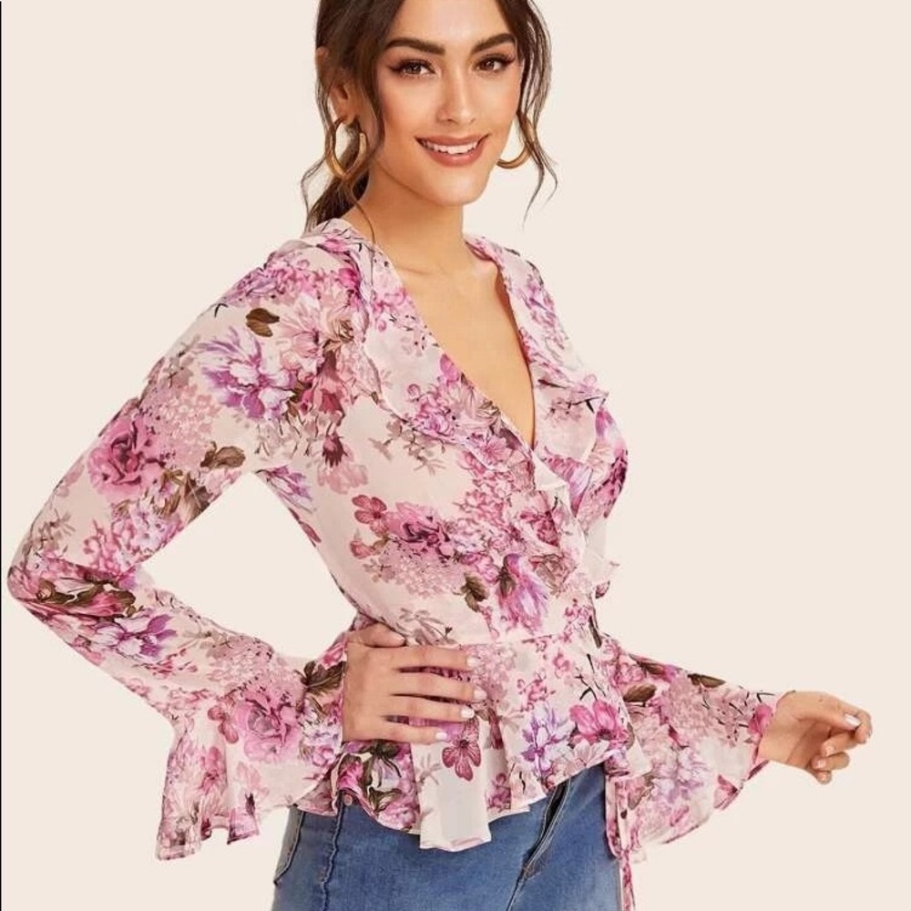 Floral Print Ruffle Wrap Top - Picture 4 of 6